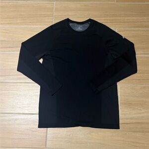 Fabletics Black Long Sleeve Men's Tee